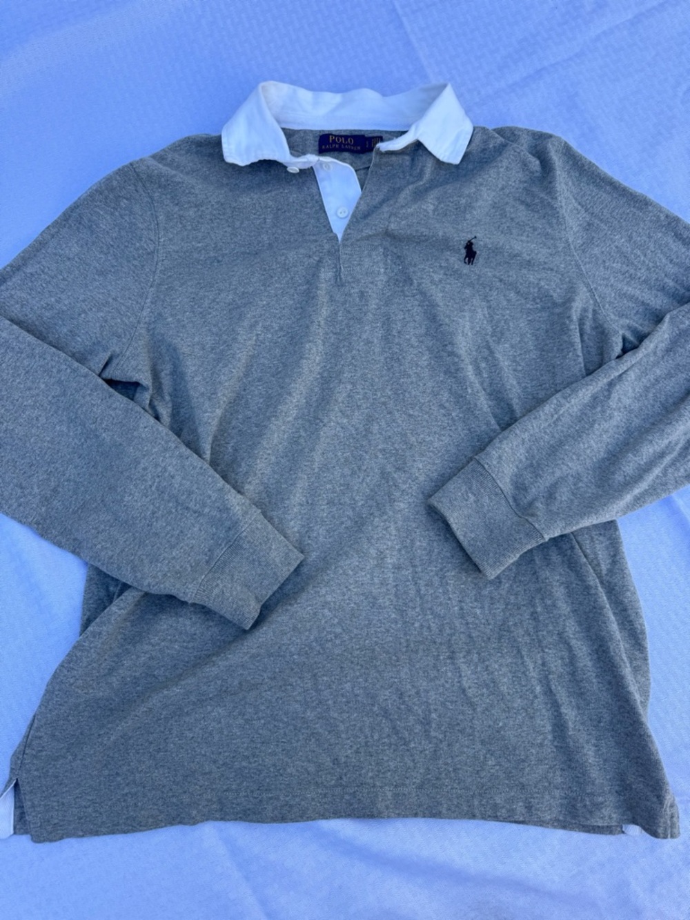 Polo by Ralph Lauren Men’s Gray Long-Sleeve Rugby Shirt with White Collar